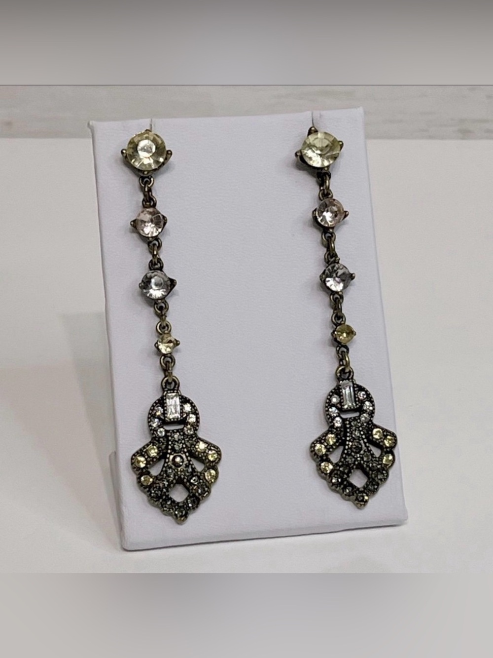 NEW Antique Style Antique Gold & Green Crystals Drop Earrings